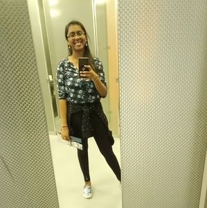 Meet your Posher, Somya